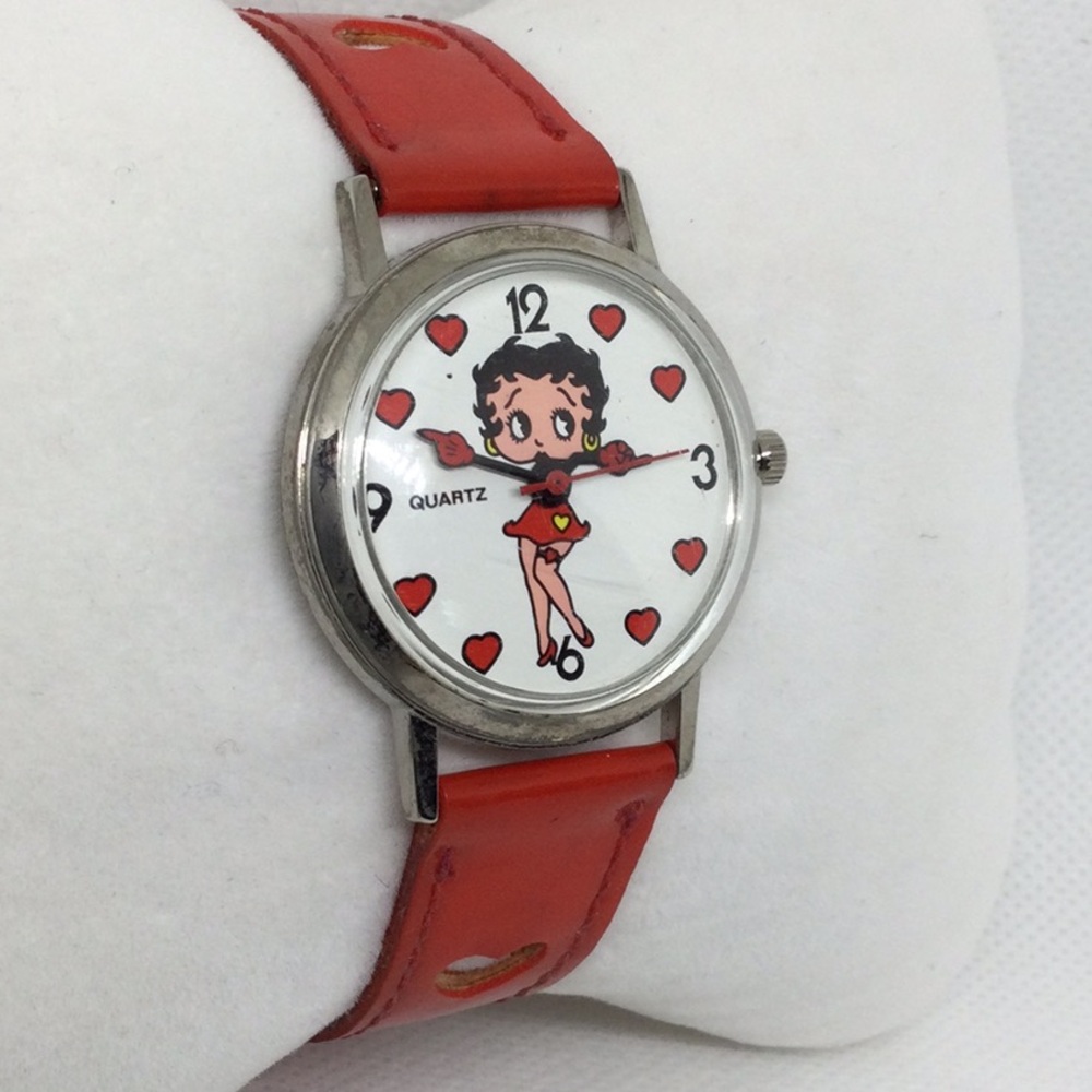 Betty Boop Quartz Watch with Hearts